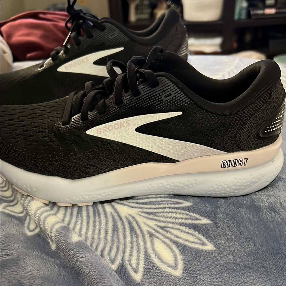 Brooks Black, white and pink Athletic Shoes
